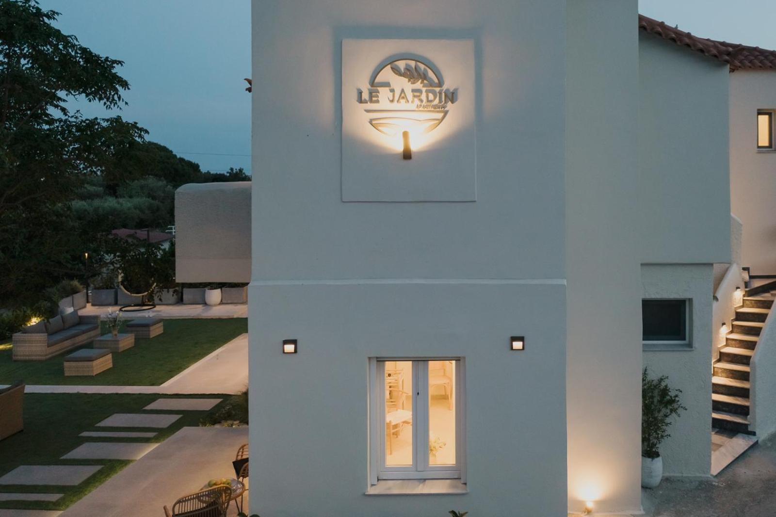 Le Jardin Apartments Kampos Marathokampou Buitenkant foto